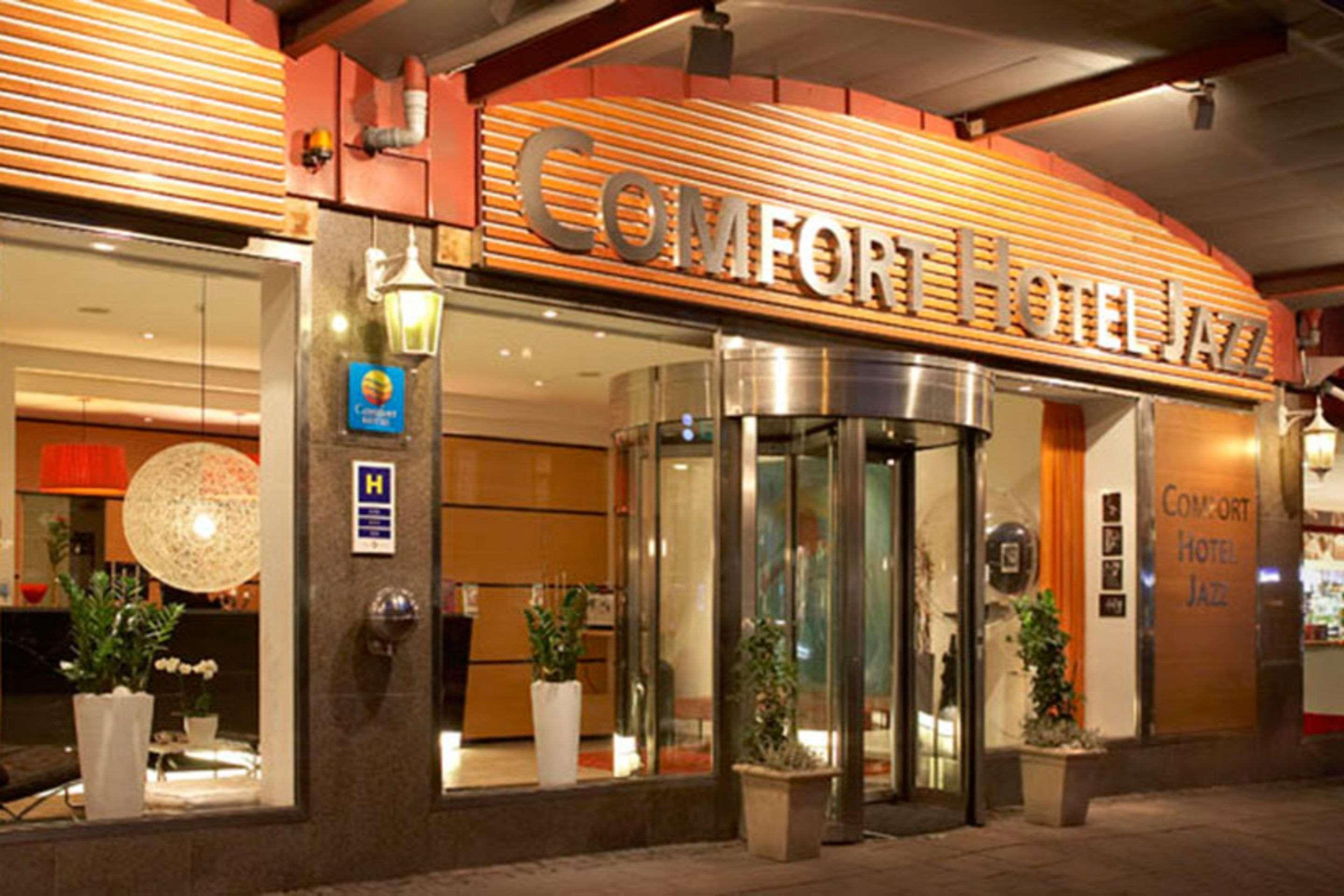 Comfort Hotel Jazz, Бурос Экстерьер фото