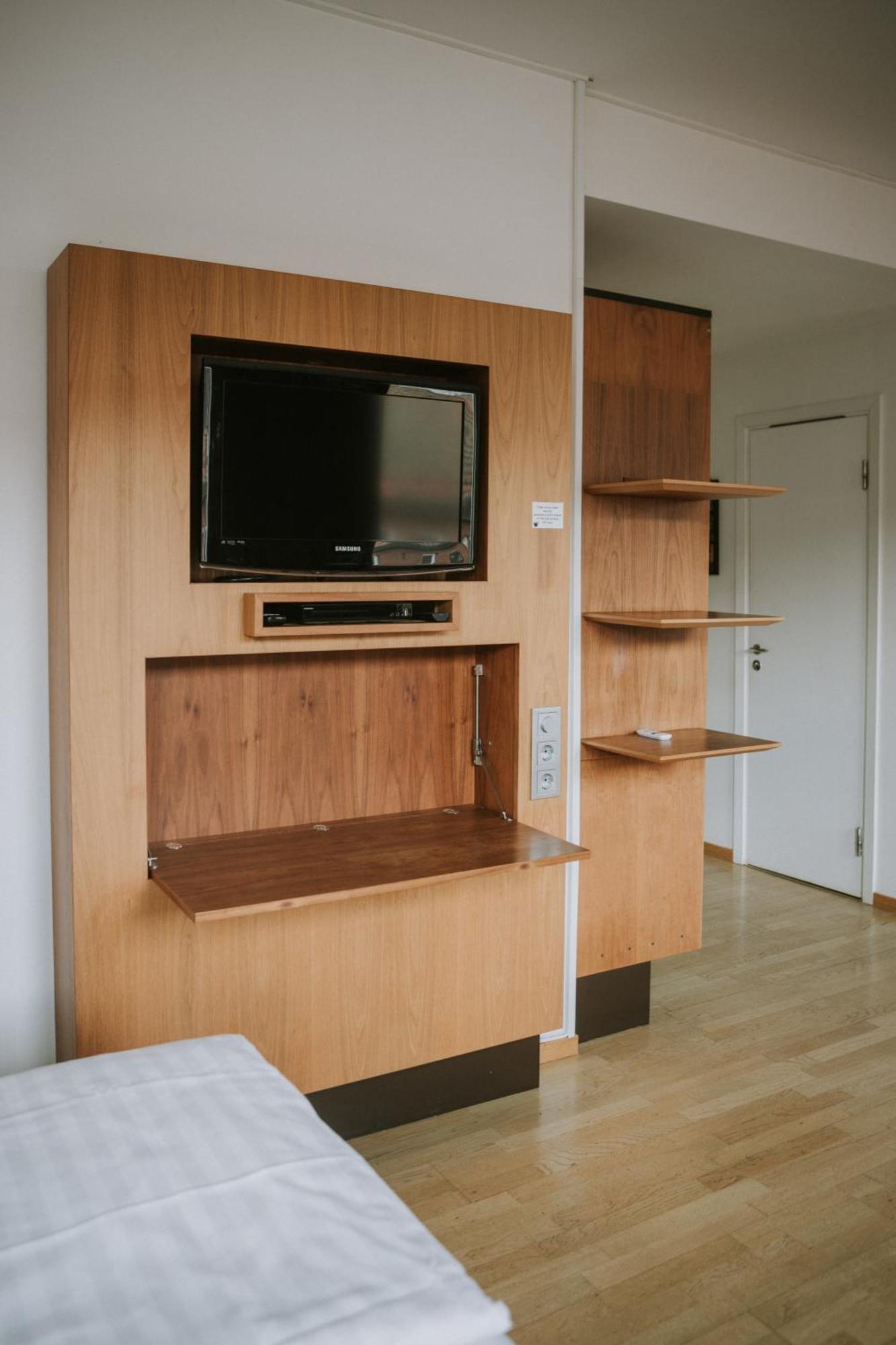 Comfort Hotel Jazz, Бурос Экстерьер фото